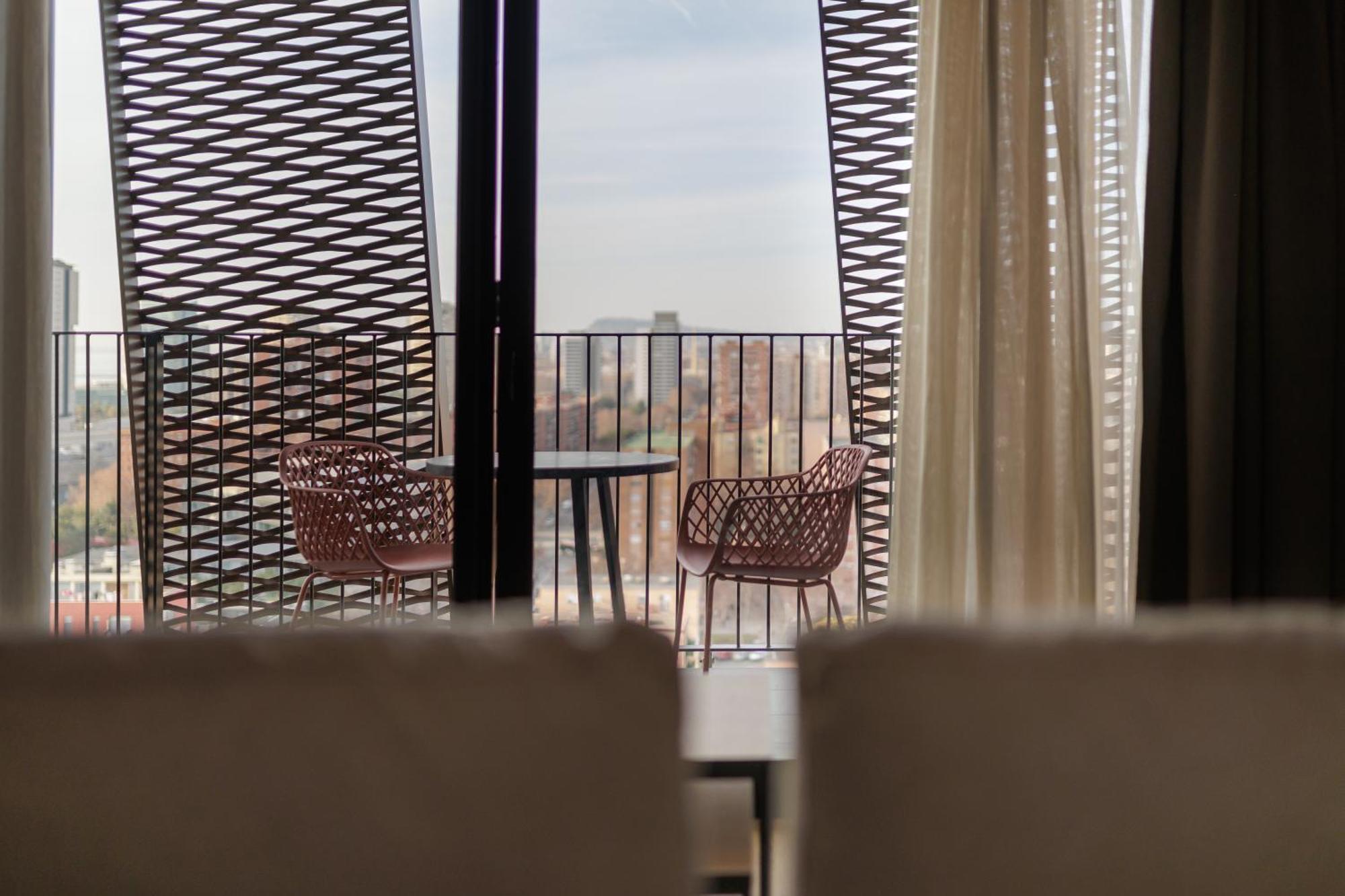 Tembo Barcelona Hotel Sant Adria de Besos Bagian luar foto
