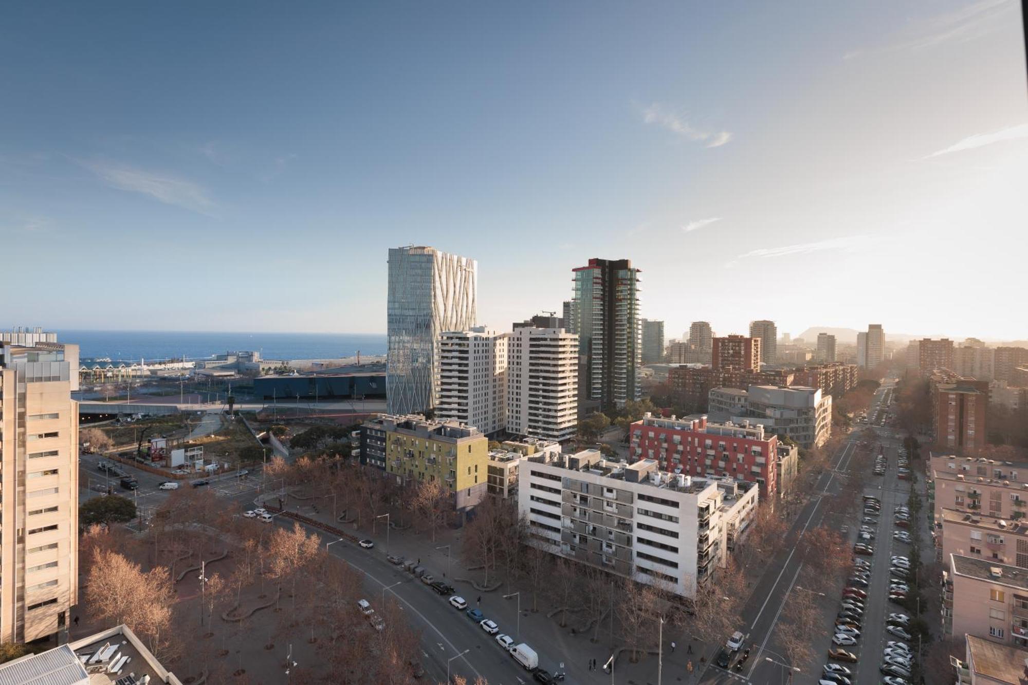 Tembo Barcelona Hotel Sant Adria de Besos Bagian luar foto