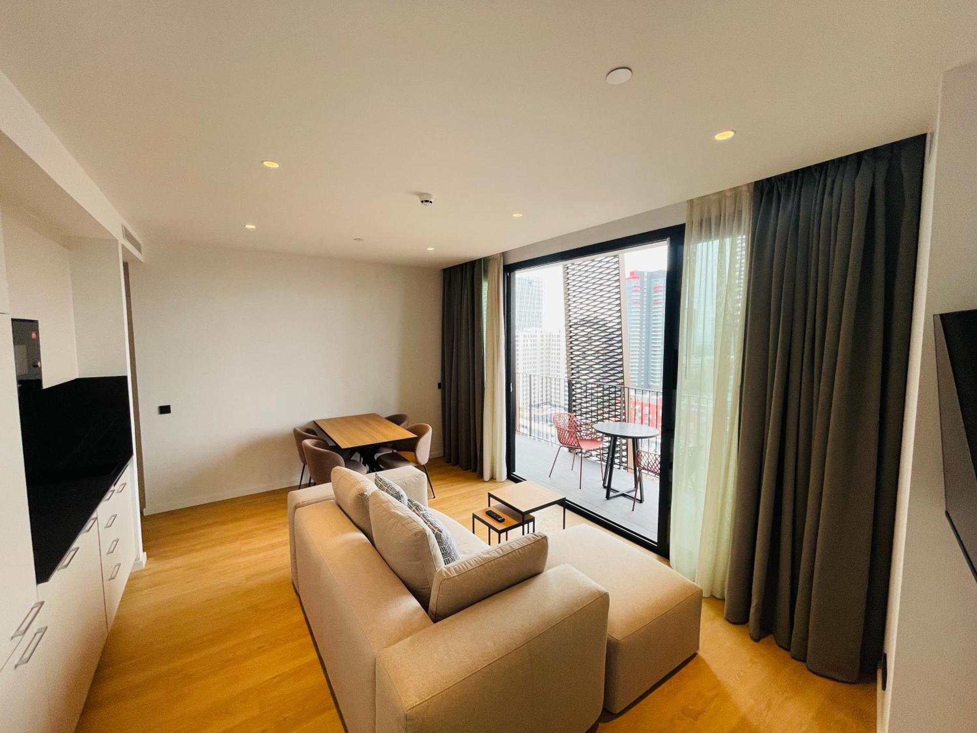 Tembo Barcelona Hotel Sant Adria de Besos Bagian luar foto