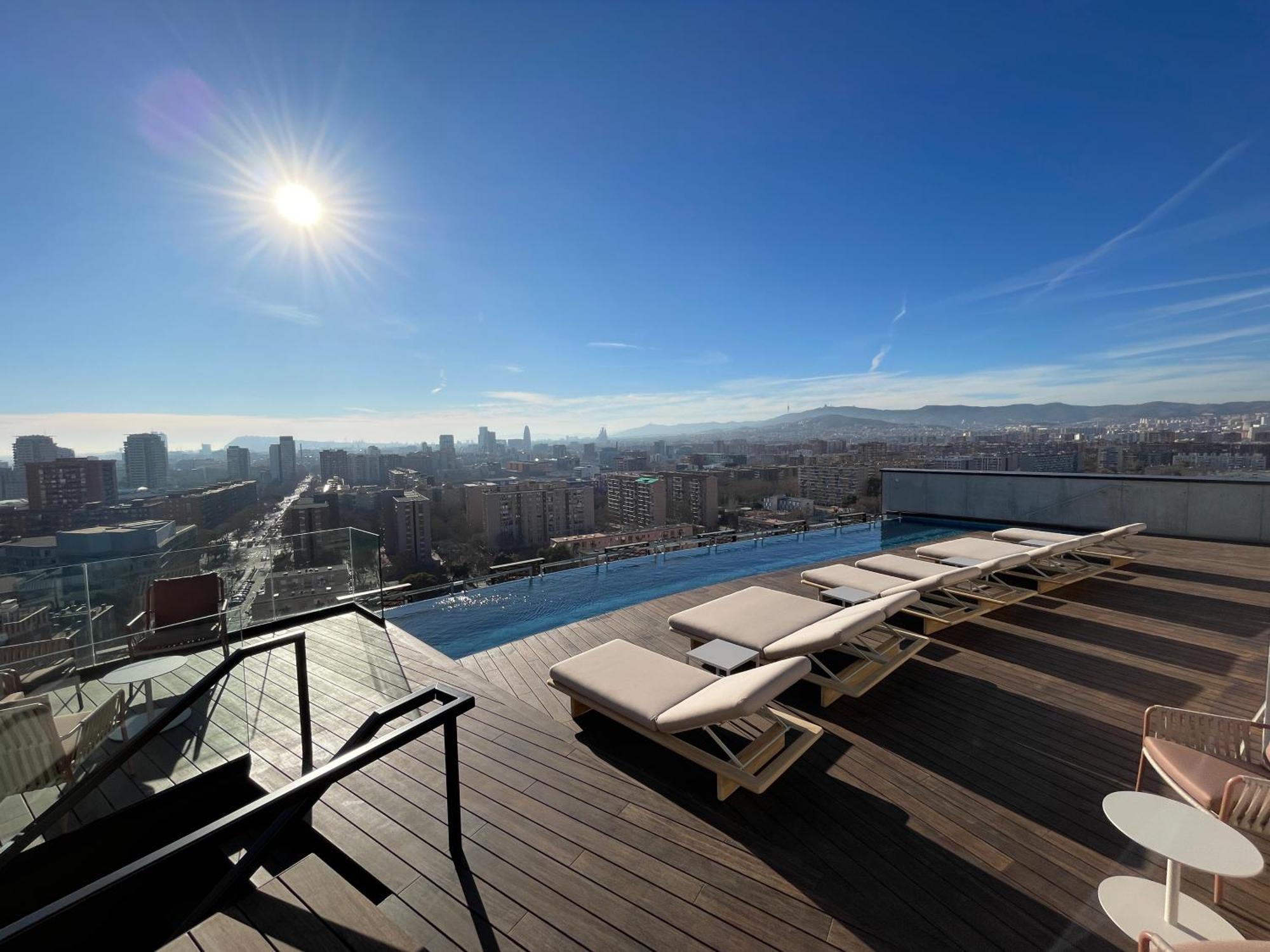 Tembo Barcelona Hotel Sant Adria de Besos Bagian luar foto